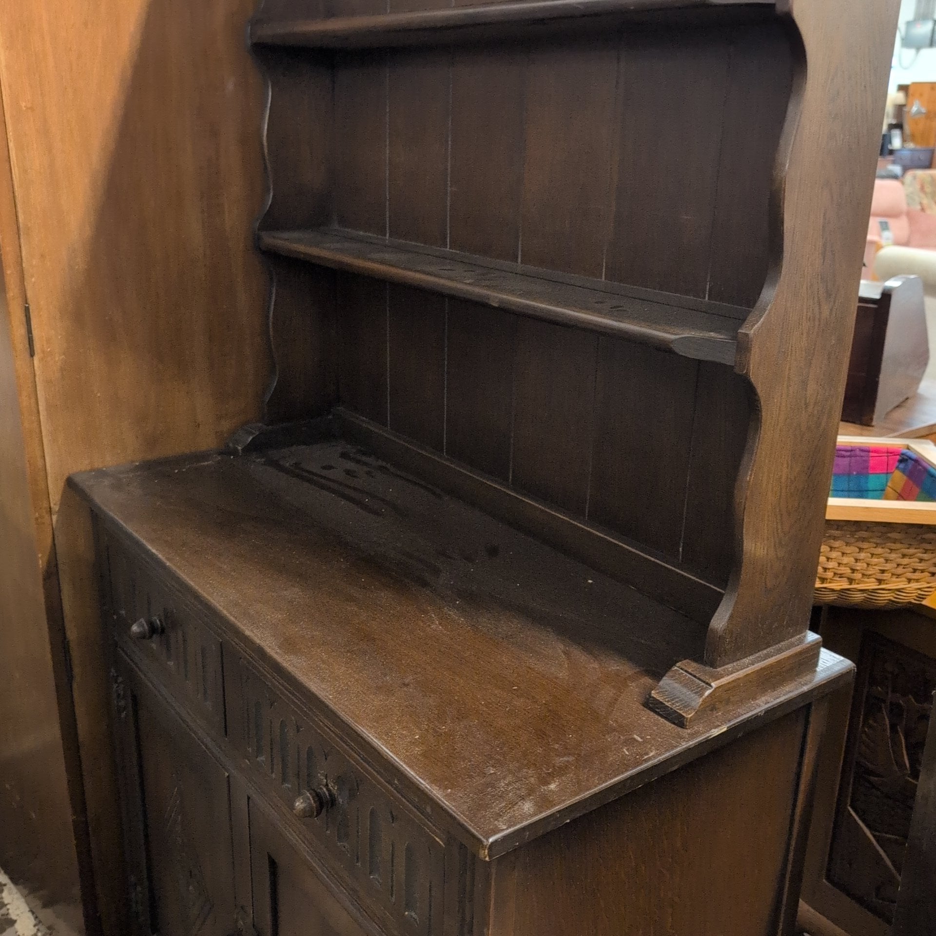 Dresser
